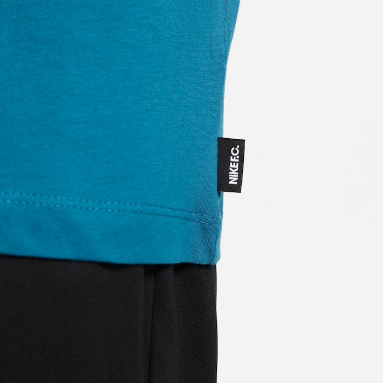 Camiseta Nike F.C. Masculina - Foto 4