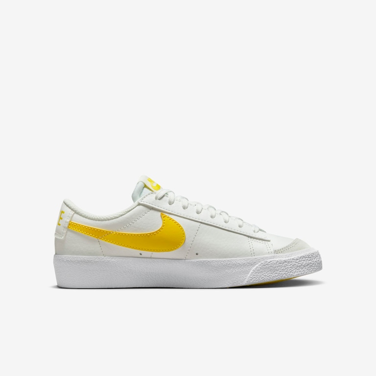 Tênis Nike Blazer Low '77 Infantil - Foto 3