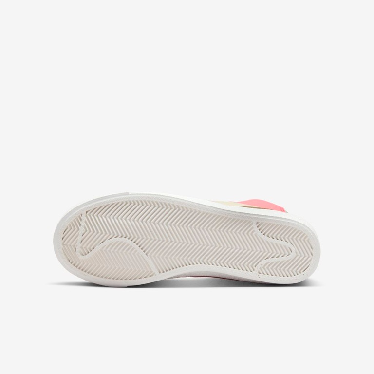 Tênis Nike Blazer Mid '77 SE Infantil - Foto 2