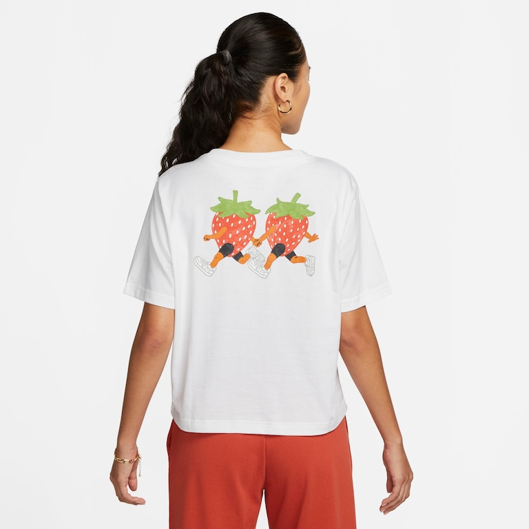 Camiseta Nike Sportswear Feminina - Foto 2