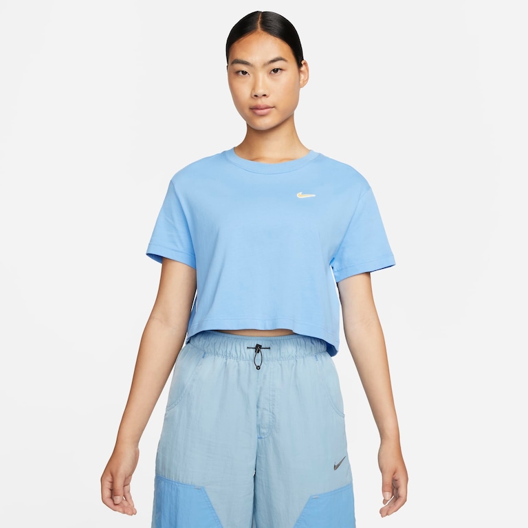 Camiseta Nike Sportswear Crop Feminina - Foto 1