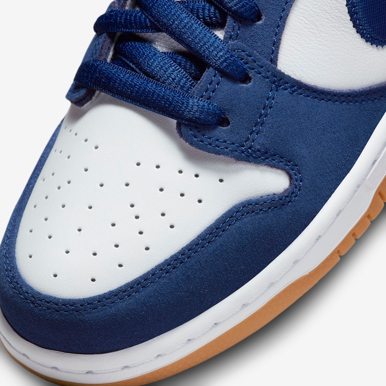 Tênis Nike SB Dunk Low - Foto 7