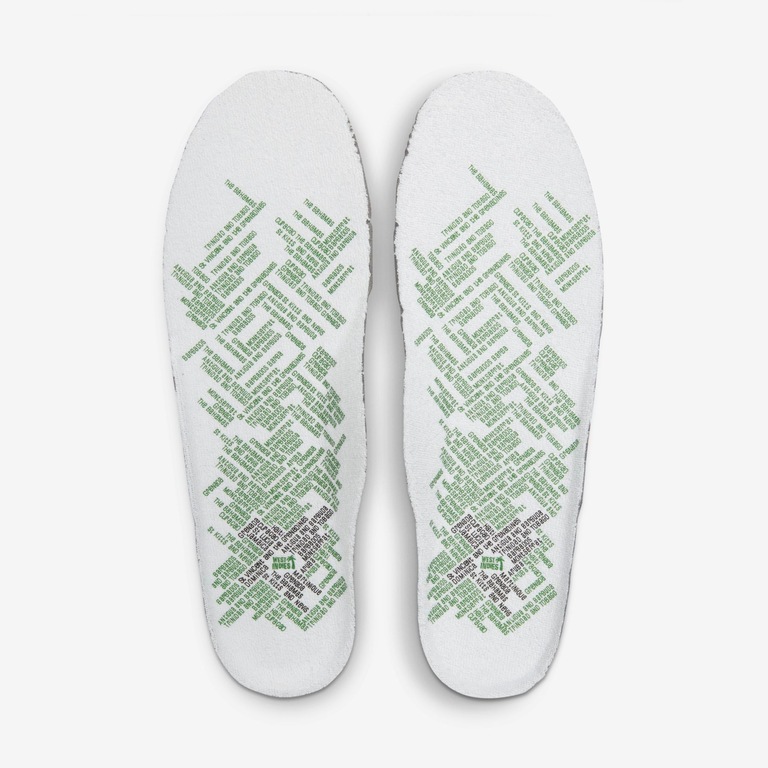 Tênis Nike Air Force 1 Low - Foto 10