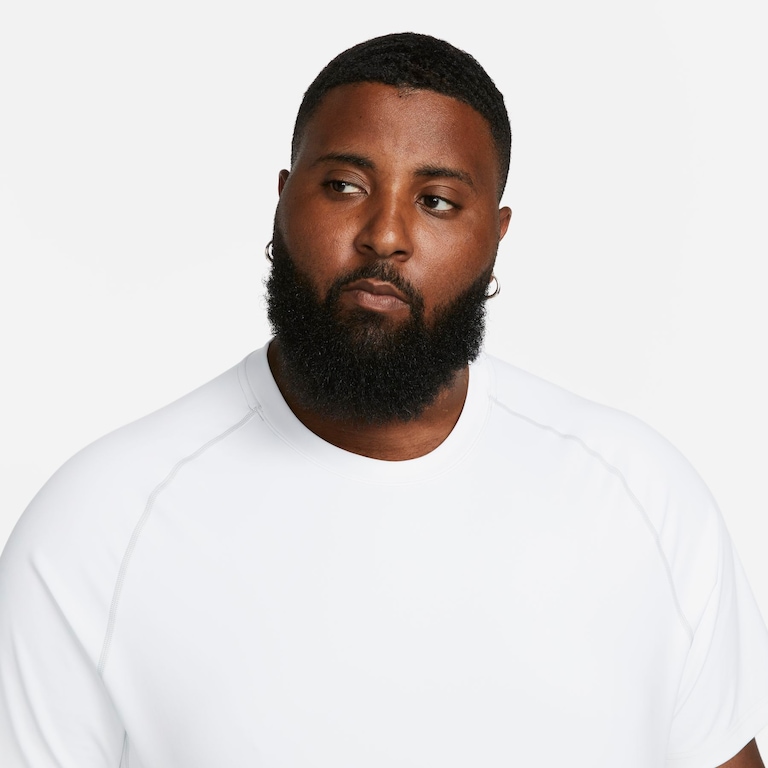 Camiseta Nike Dri-FIT Advanced Axis Masculina - Foto 12