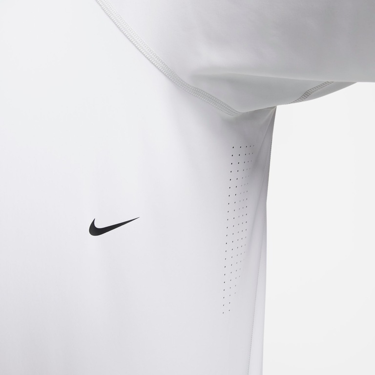 Camiseta Nike Dri-FIT Advanced Axis Masculina - Foto 16