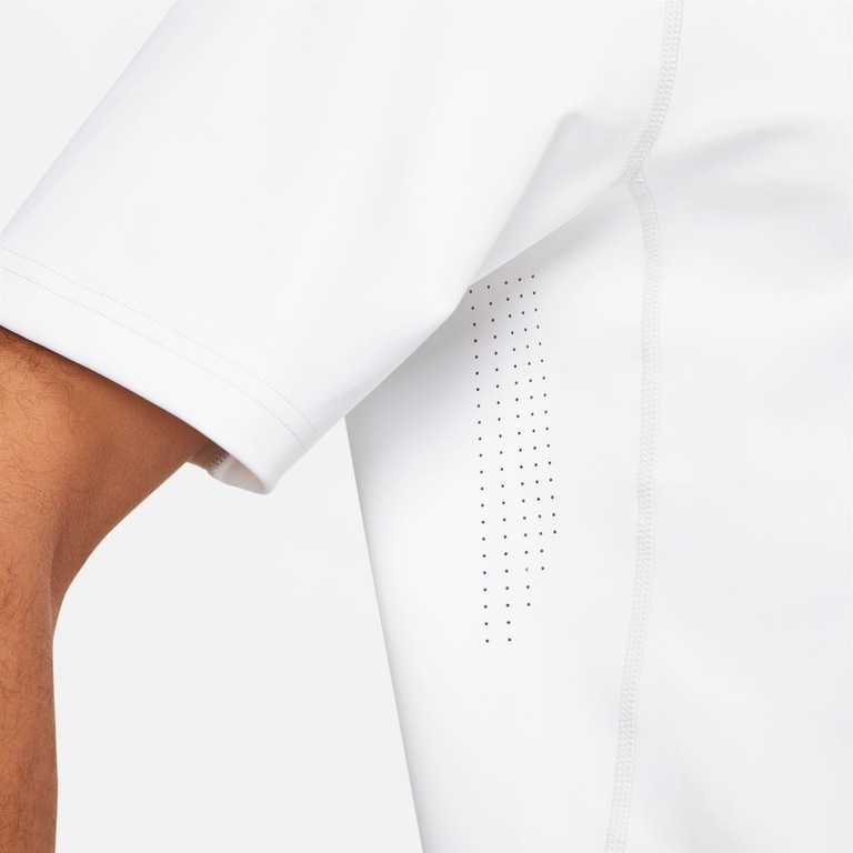 Camiseta Nike Dri-FIT Advanced Axis Masculina - Foto 4