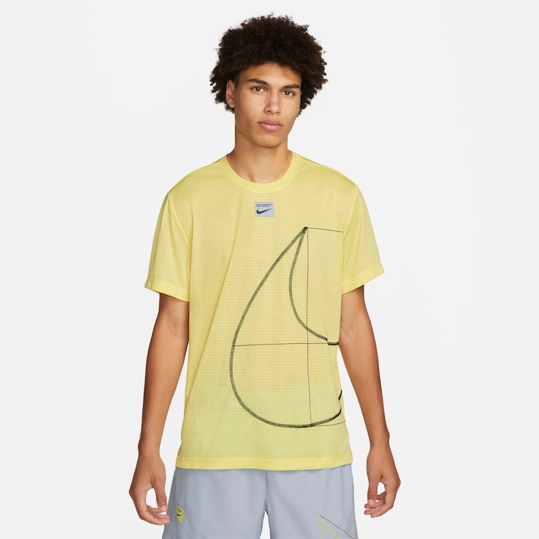 Camiseta Nike Dri-FIT Q5 Masculina - Foto 1