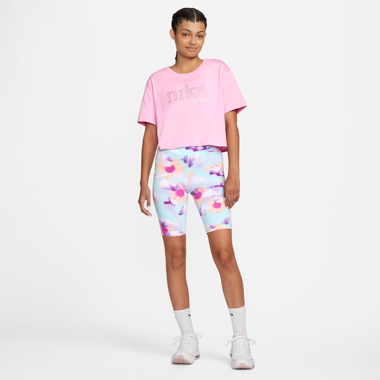 Camiseta Nike Sportswear Feminina - Foto 4