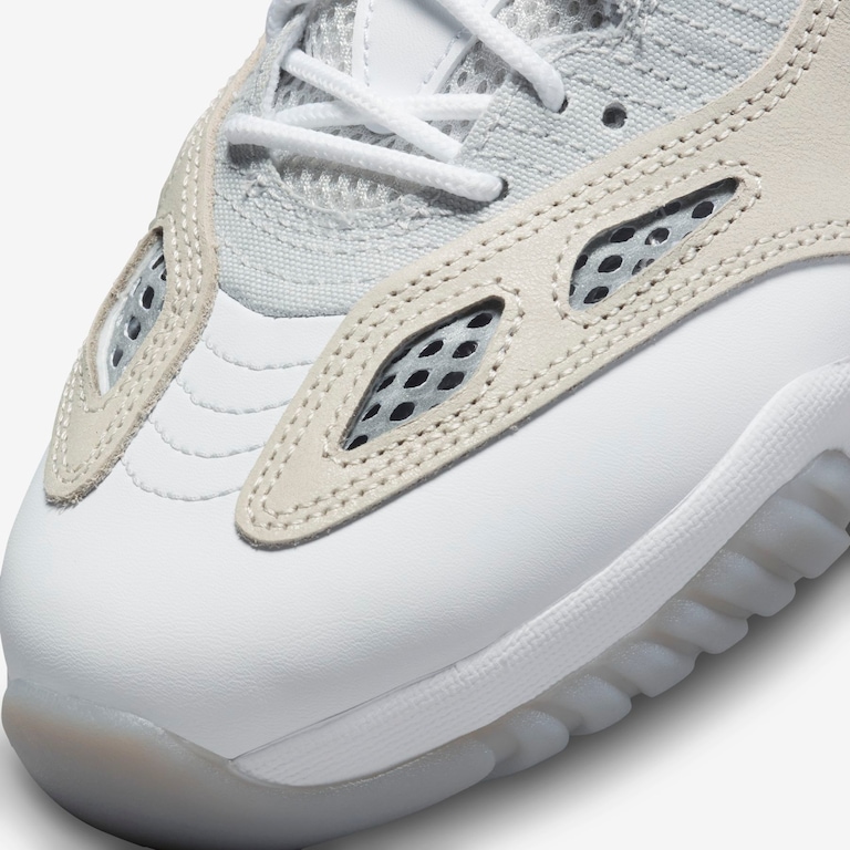 Tênis Air Jordan 11 Retro Low - Foto 7