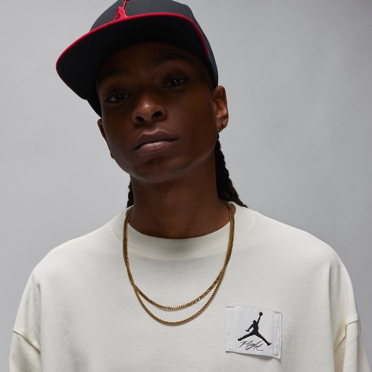 Camiseta Jordan Flight Essential Crew Masculina - Foto 2