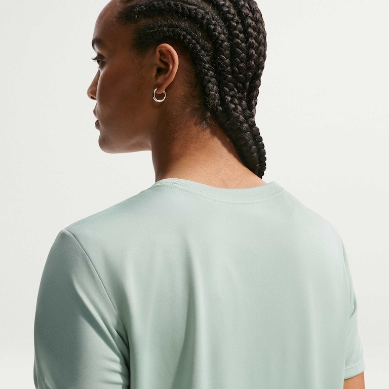 Camiseta Nike Dri-FIT Feminina - Foto 2