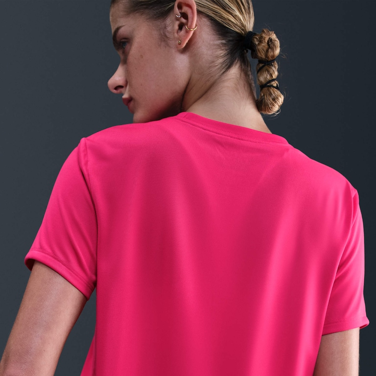 Camiseta Nike Dri-FIT Feminina - Foto 2