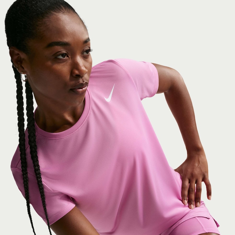 Camiseta Nike Dri-FIT Feminina - Foto 3