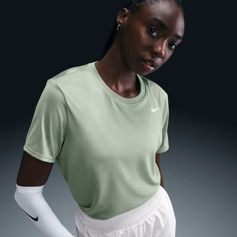 Camiseta Nike Dri-FIT Feminina - Foto 1