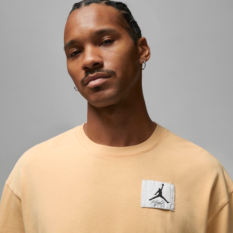 Camiseta Jordan Flight Essentials Masculina - Foto 3