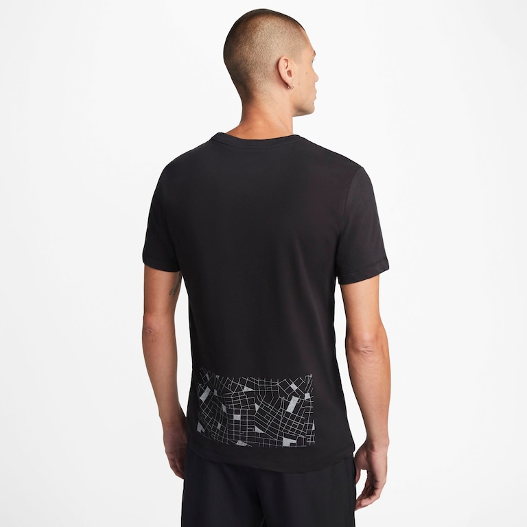 Camiseta Nike Dri-FIT Run Division Masculina - Foto 2
