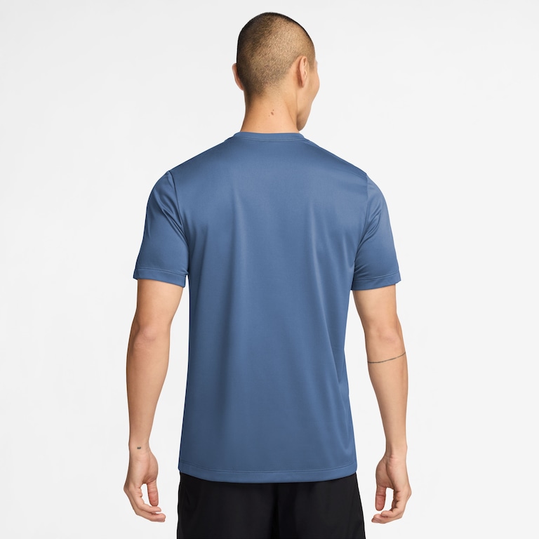 Camiseta Nike Dri-FIT Legend Masculina - Foto 3