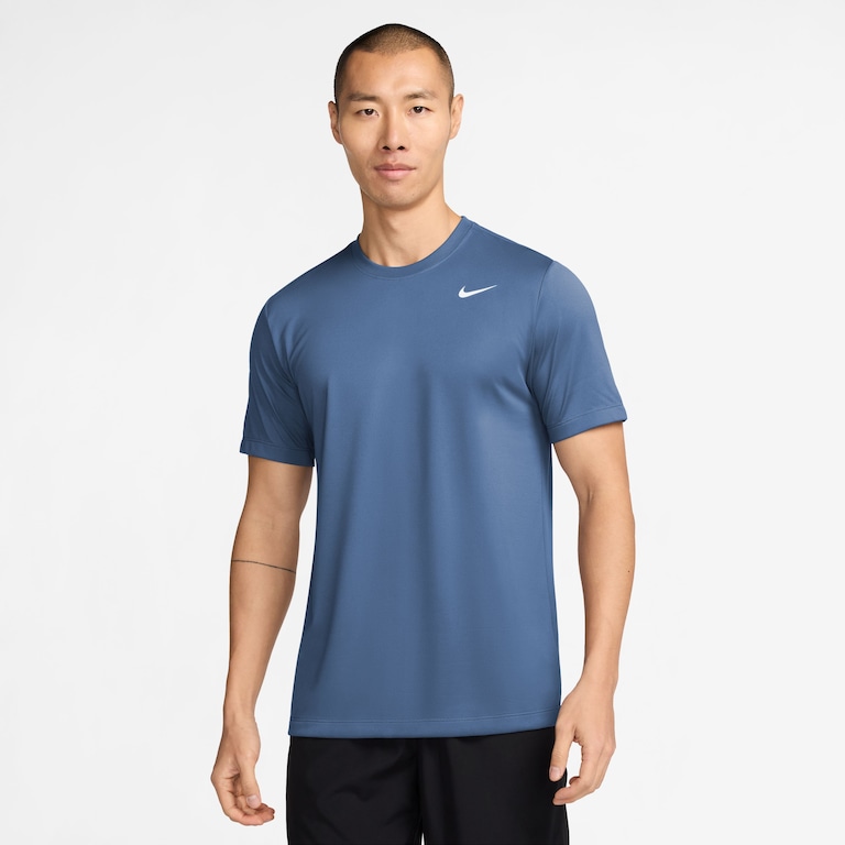 Camiseta Nike Dri-FIT Legend Masculina - Foto 1