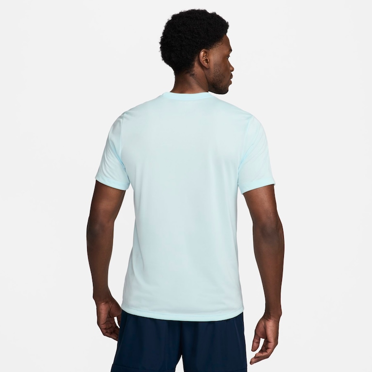 Camiseta Nike Dri-FIT Legend Masculina - Foto 2