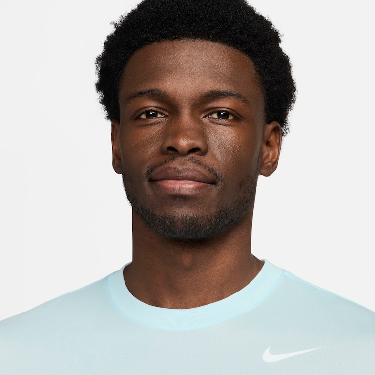 Camiseta Nike Dri-FIT Legend Masculina - Foto 3
