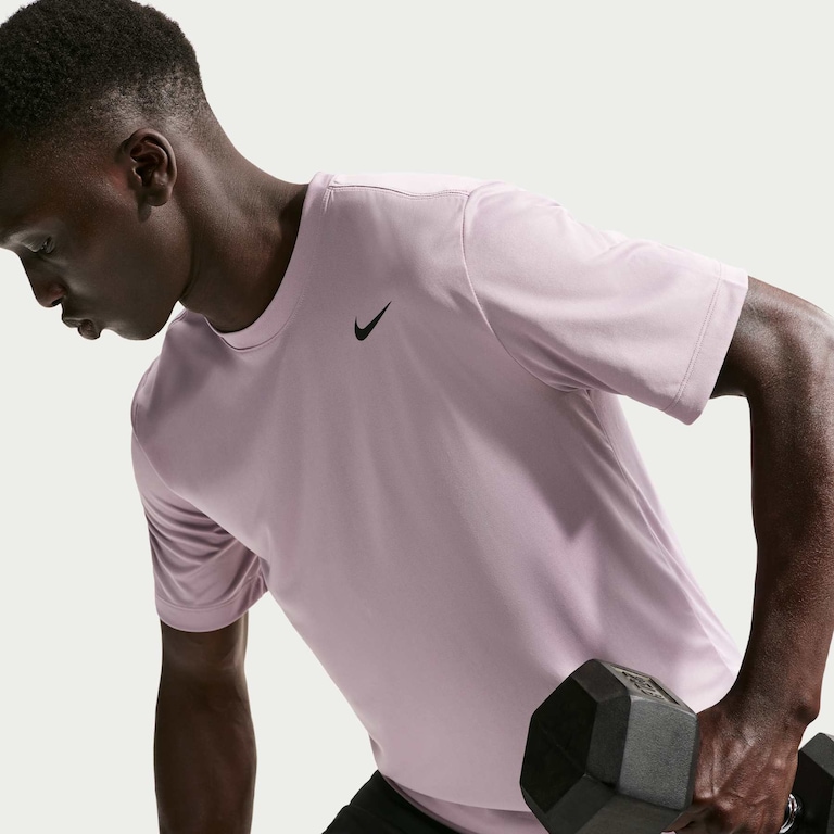 Camiseta Nike Dri-FIT Legend Masculina - Foto 3