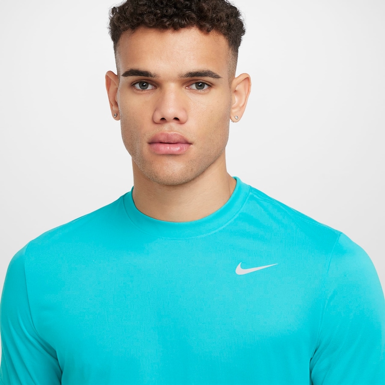 Camiseta Nike Dri-FIT Legend Masculina - Foto 3