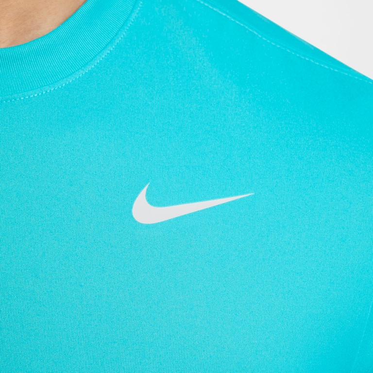 Camiseta Nike Dri-FIT Legend Masculina - Foto 4