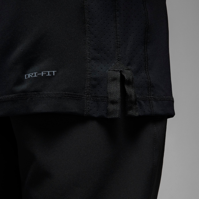 Camiseta Jordan Dri-FIT Sport Masculina - Foto 4