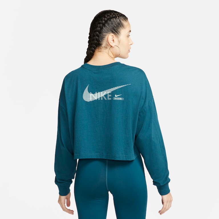 Camiseta Nike Sportswear Swoosh Feminina - Foto 2