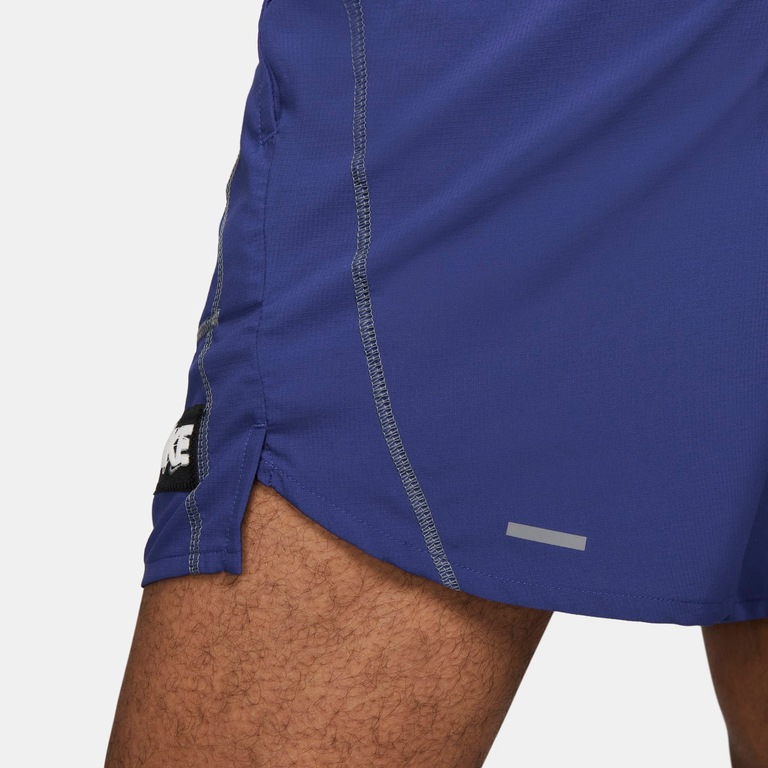 Shorts Nike Dri-FIT Stride D.Y.E. Masculino - Foto 8