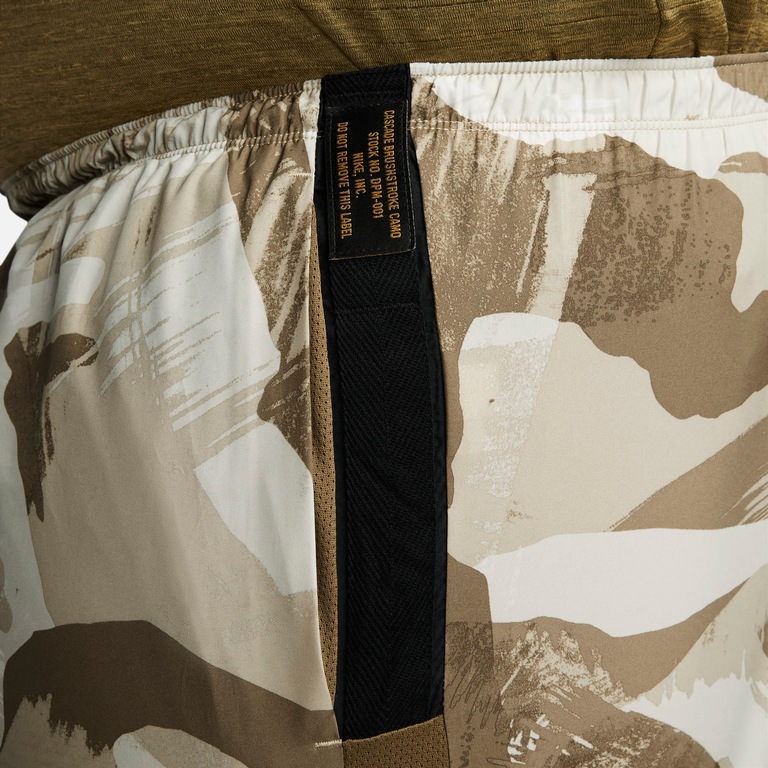 Shorts Nike Challenger Masculino - Foto 14