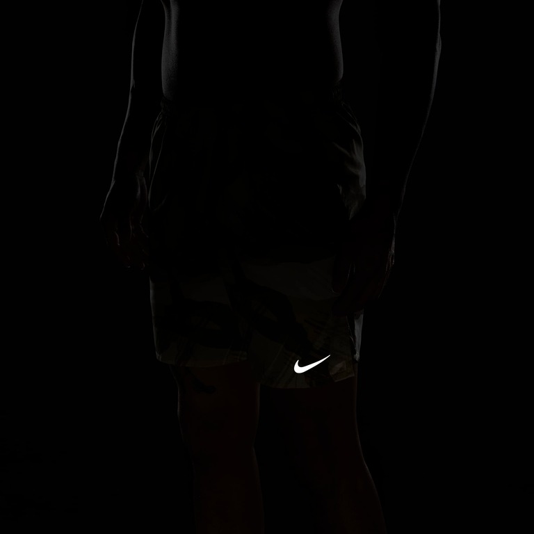 Shorts Nike Challenger Masculino - Foto 9