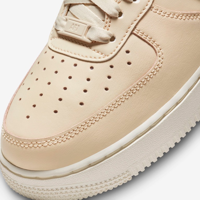 Tênis Nike Air Force 1 '07 Feminino - Foto 7