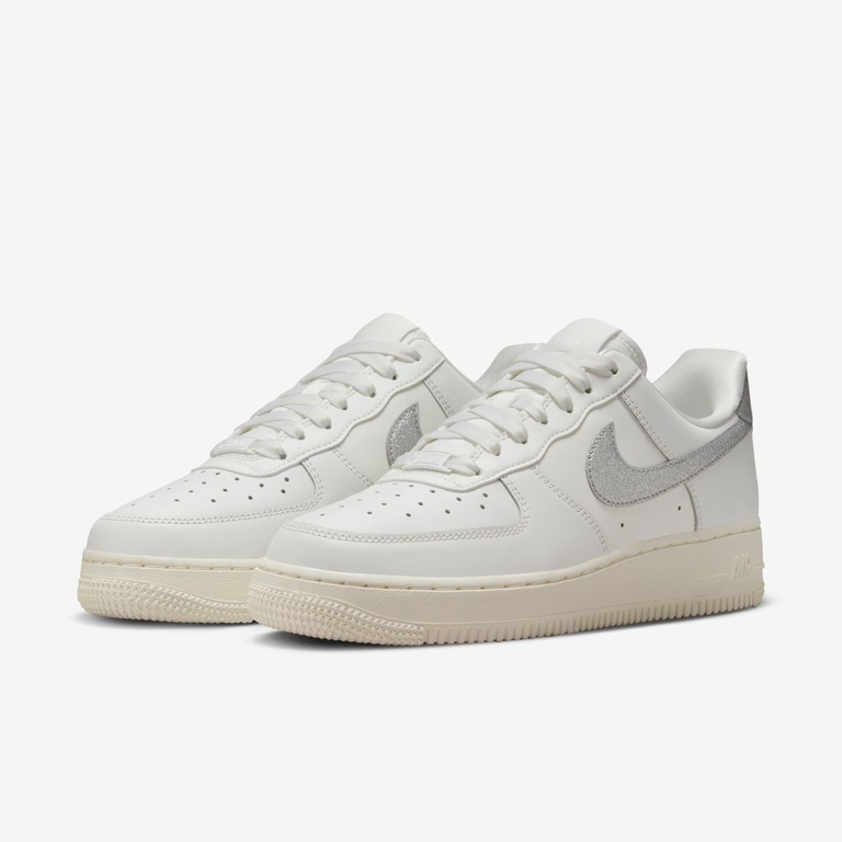 Tênis Nike Air Force 1 '07 Feminino - Foto 6