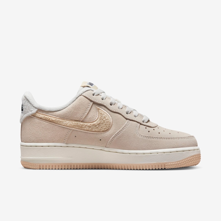 Tênis Nike Air Force 1 '07 SE Feminino - Foto 3