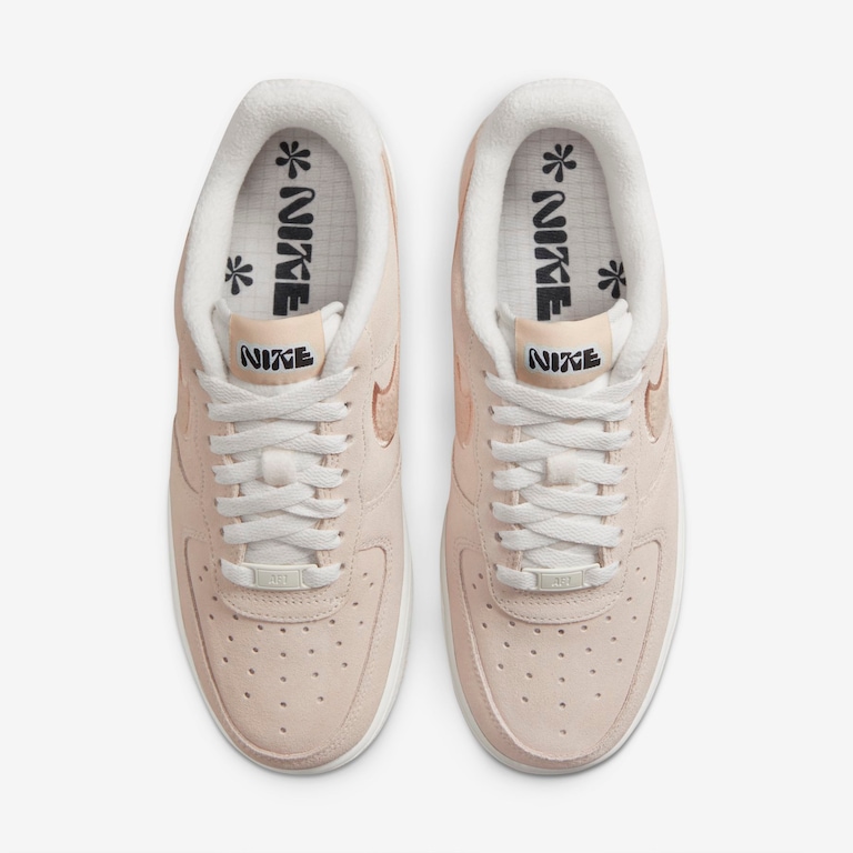 Tênis Nike Air Force 1 '07 SE Feminino - Foto 4