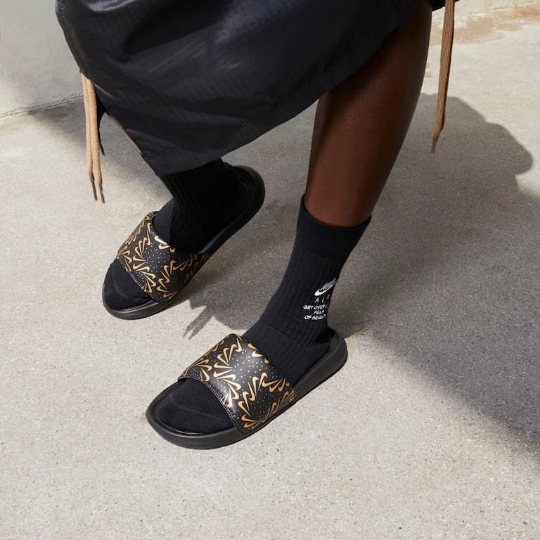 Chinelo Nike Victori One Feminino - Foto 2