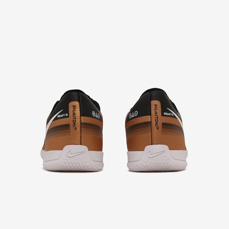 Chuteira Nike Phantom GT2 Club Futsal - Foto 6