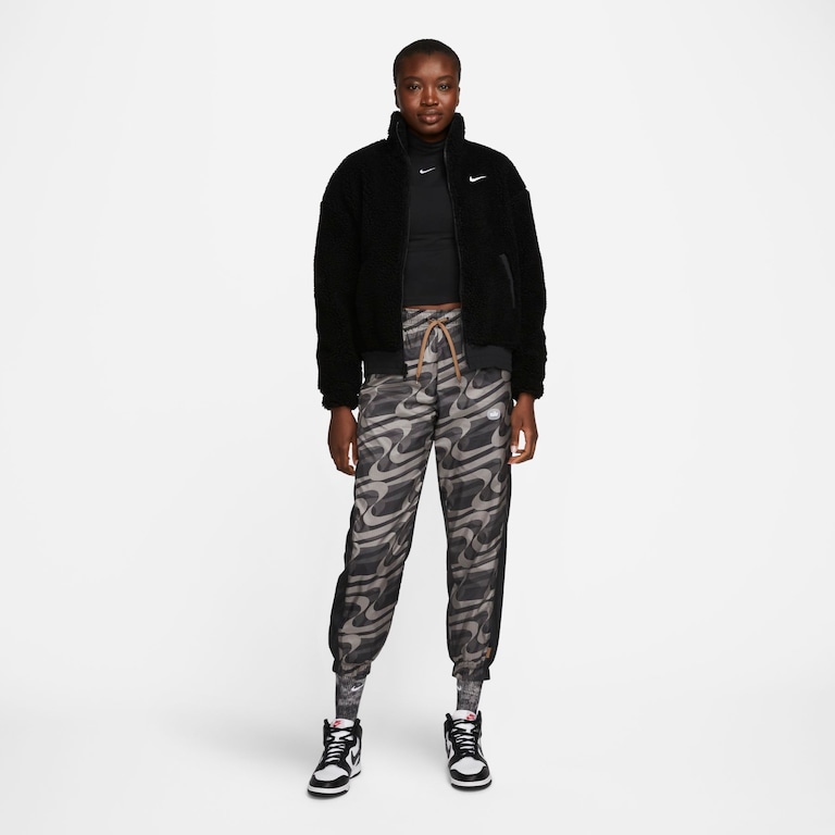 Jaqueta Nike Sportswear Swoosh Feminina - Foto 7