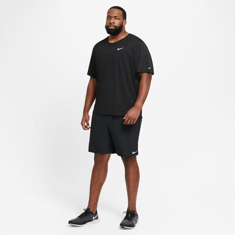 Shorts Nike Challenger Masculino - Foto 18