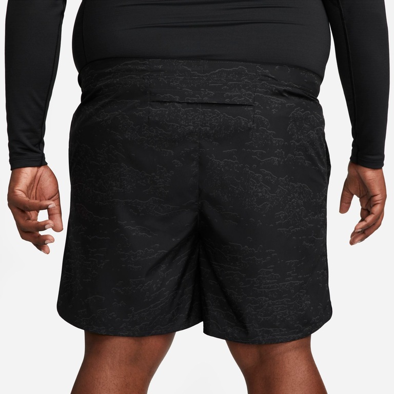 Shorts Nike Dri-FIT Run Division Challenger Masculino - Foto 11