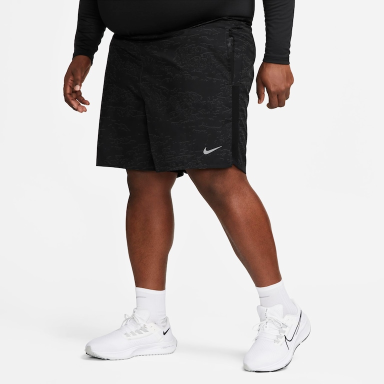 Shorts Nike Dri-FIT Run Division Challenger Masculino - Foto 9