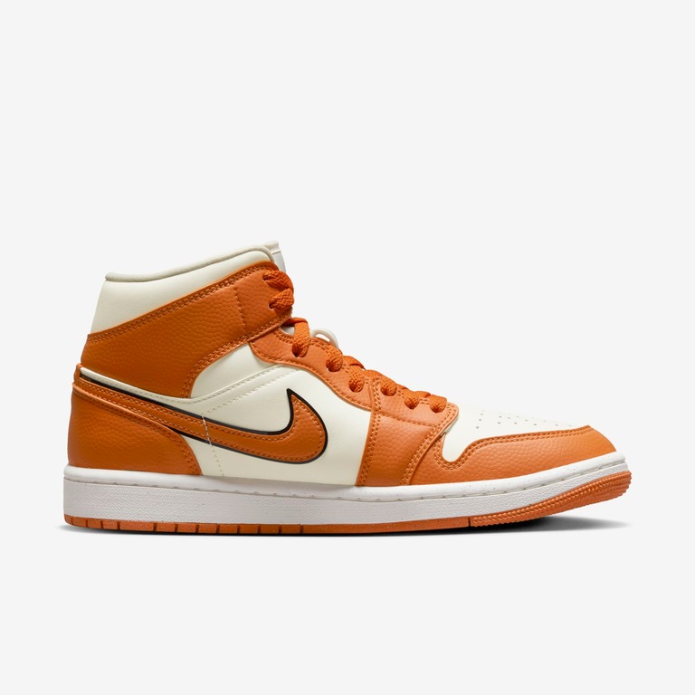 Tênis Air Jordan 1 Mid SE Feminino - Foto 3