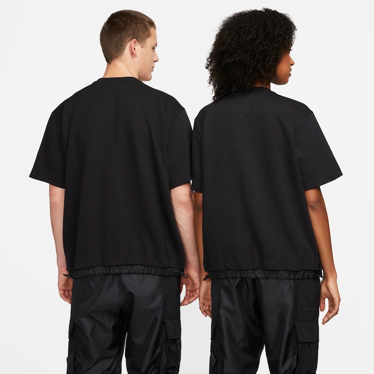 Camiseta Nike x sacai - Foto 2