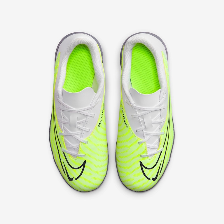 Chuteira Nike Phantom GX Club Infantil Society - Foto 4