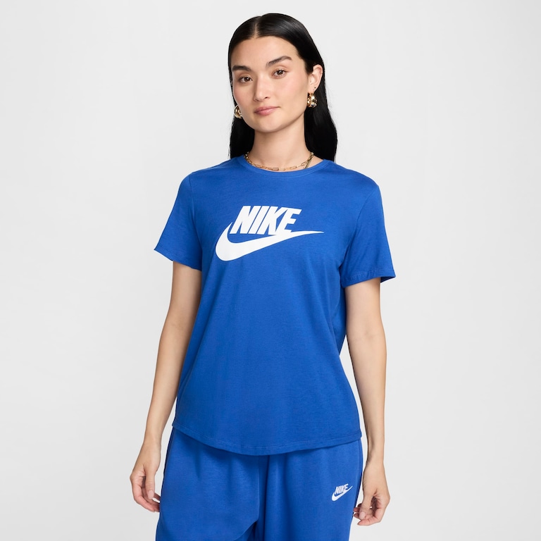 Camiseta Nike Sportswear Essentials Feminina - Foto 1