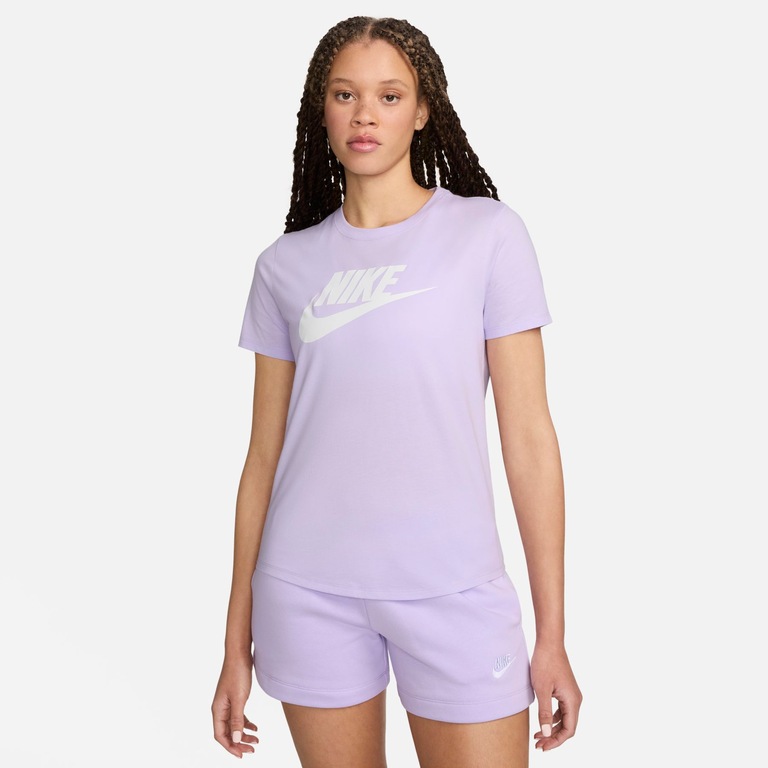 Camiseta Nike Sportswear Essentials Feminina - Foto 1