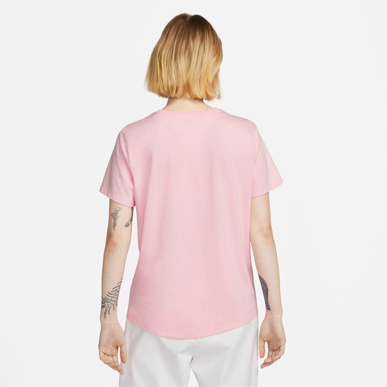 Camiseta Nike Sportswear Club Essentials Feminina - Foto 2