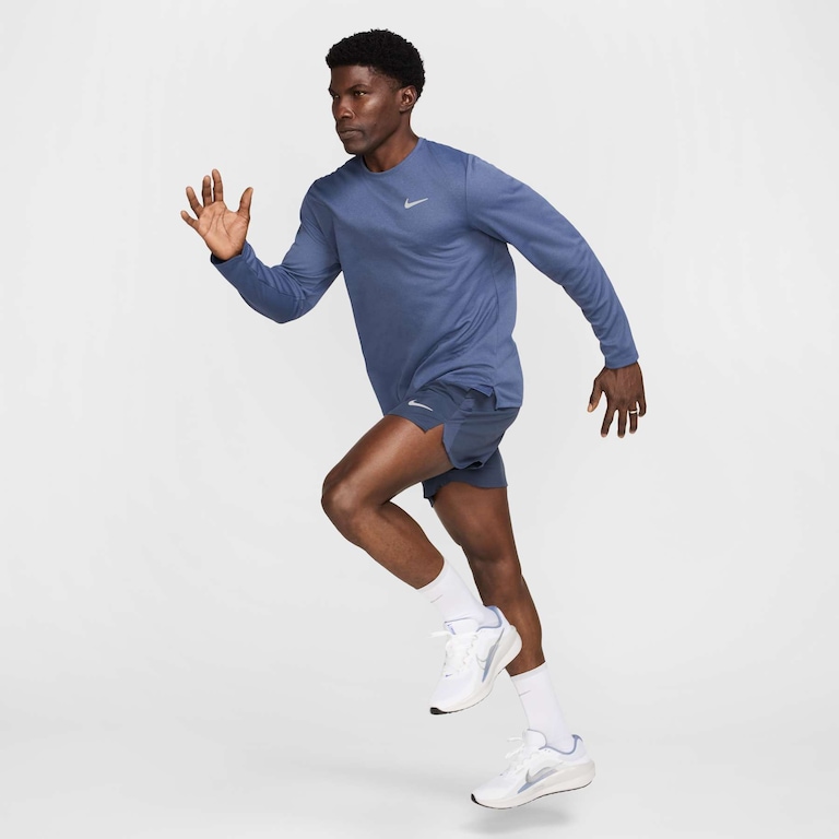 Shorts Nike Challenger Dri-FIT Masculino - Foto 8