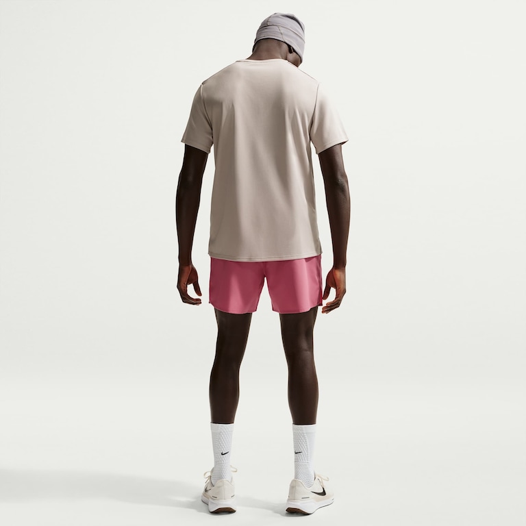 Shorts Nike Challenger Dri-FIT Masculino - Foto 5